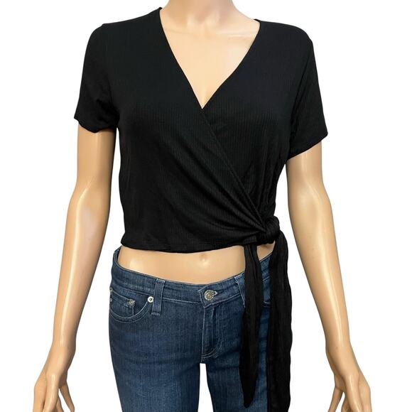 Lulus Cropped Faux Wrap Tshirt Size Large Side Tie Black Short Sleeve Minimalist - Picture 1 of 10